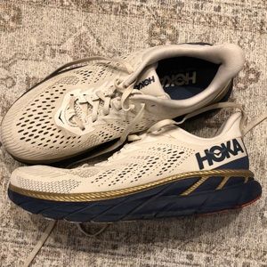 Hoka Clifton 7 Running Shoes